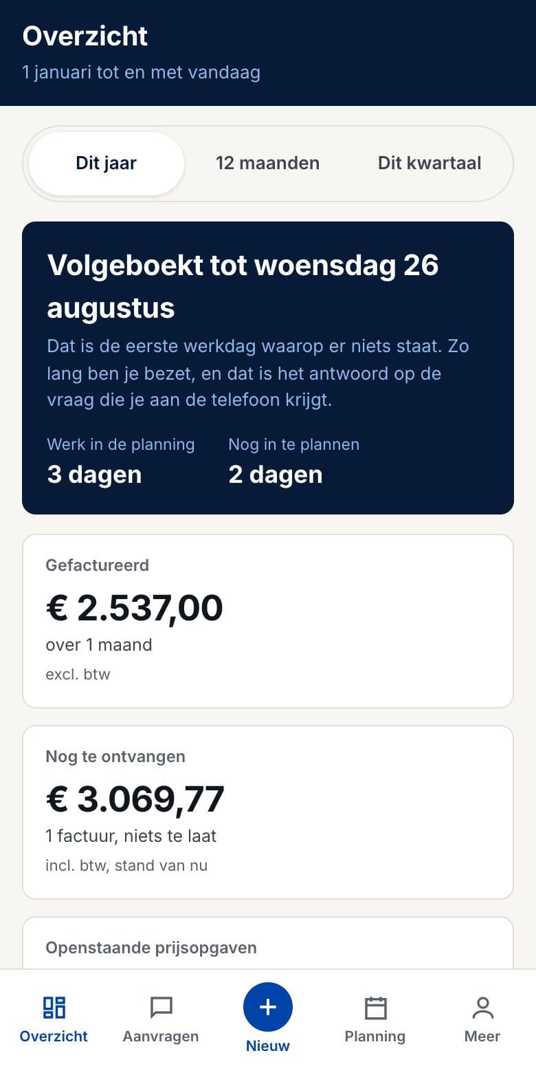 De Conbase-app op een telefoon